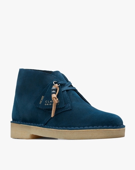 Clarks desert boot cool on sale blue