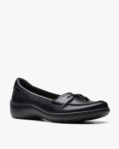 Discount clarks hot sale womens shoes