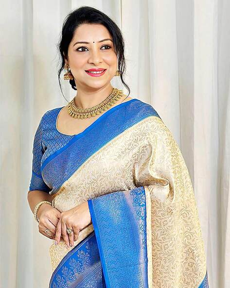 Urban Cultry STUNNING ROYAL BLUE SAREE WITH BABY PINK BORDER AND BLOUSE  Price in India - Buy Urban Cultry STUNNING ROYAL BLUE SAREE WITH BABY PINK  BORDER AND BLOUSE online at undefined