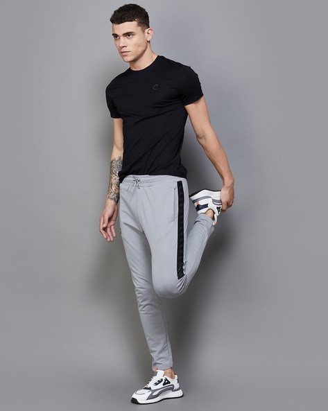 Kappa track pants on sale outfit