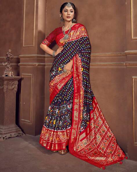 Beautiful Mul Mul Cotton Saree With Ikkat Print And Blouse - Urban Libaas