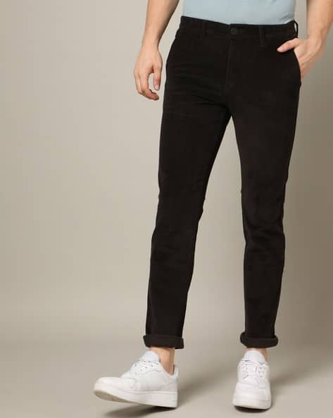 SPYKAR Men Flat-Front Slim Fit Chinos