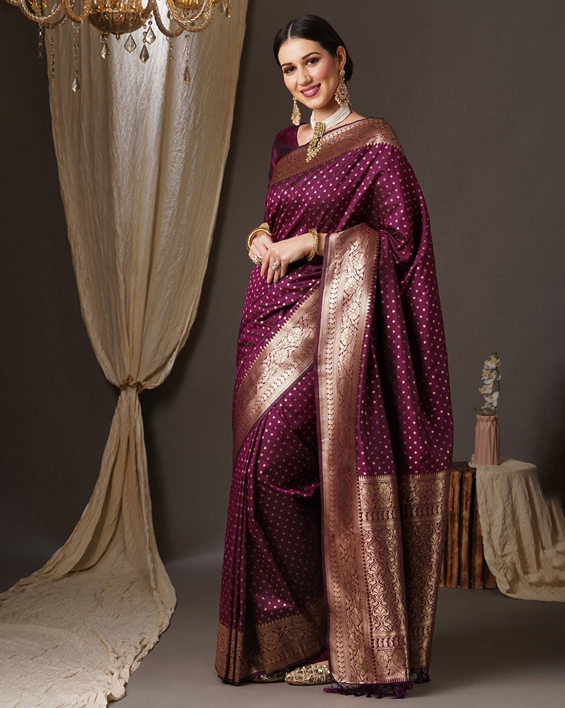 Buy CHARUKRITI Purple Handloom Silk Blend Small Buttas Saree with  Unstitched Blouse online