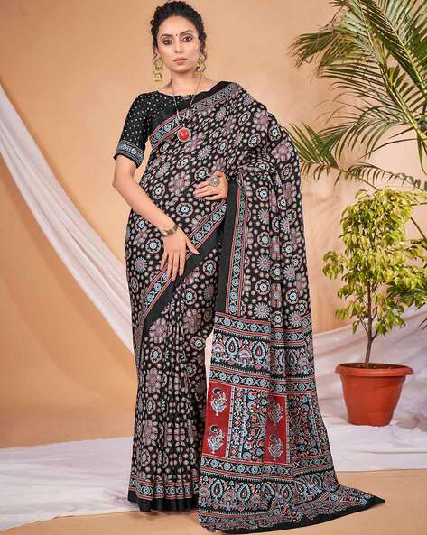 Pakistani Saree Designer Saree Black Embroidered Sarees in Chiffon