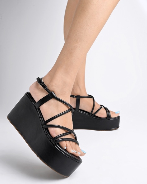 Black sandals from online the 90s