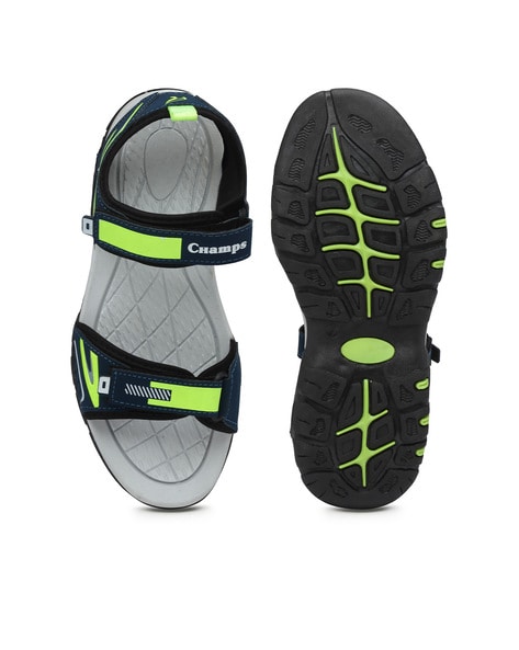 Champs nike outlet sandals