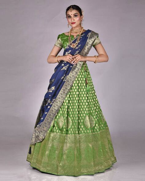 Aasmani Organza Lehenga Set