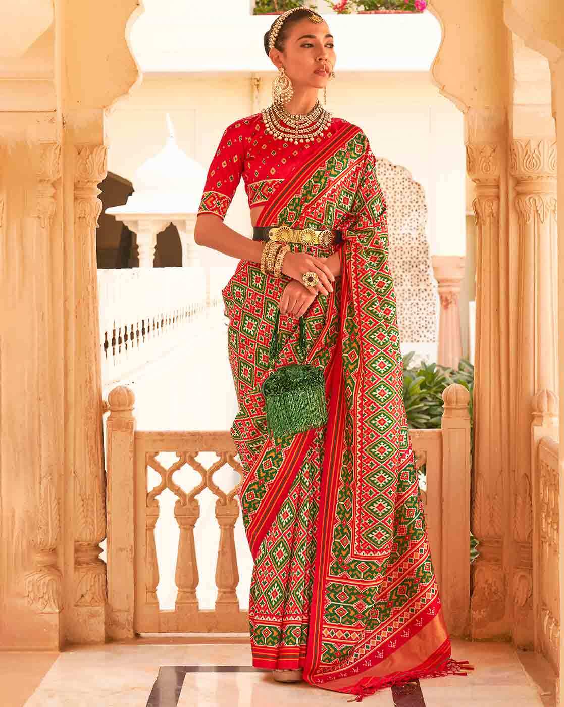 Buy Red and Green-Mysore Silk with plain Body & Contrast zari Border online  | Mysore Silk from ShrusEternity