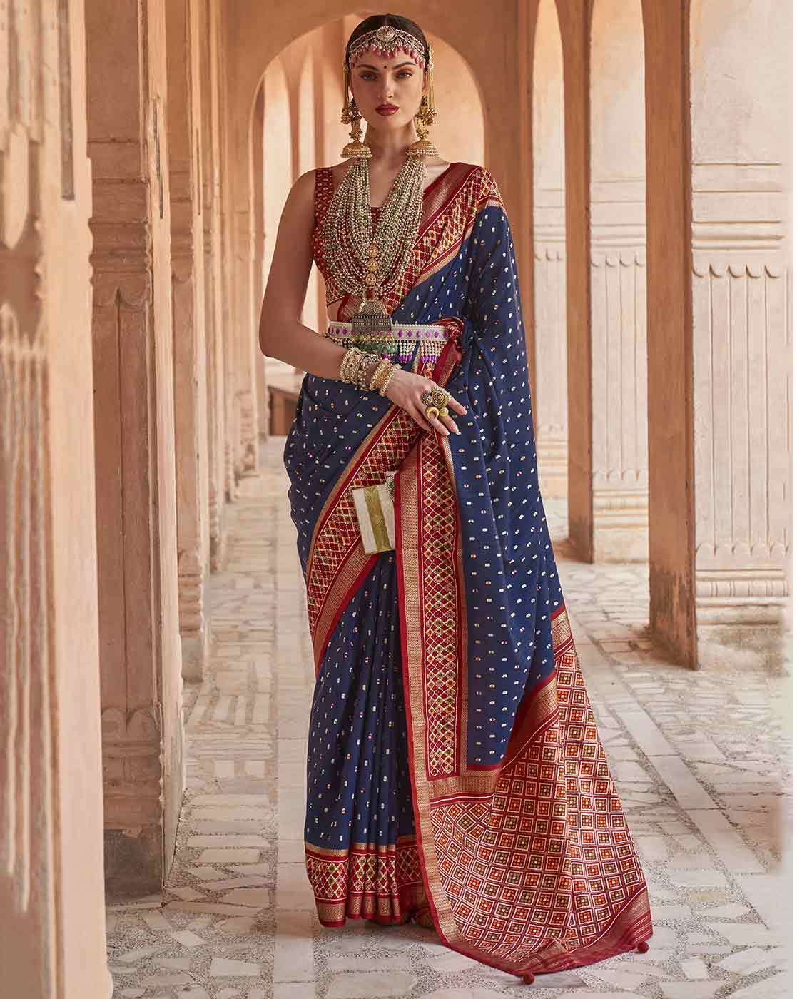 Navy Blue-Pink Color Fancy Georgette With Lace Border Saree – fashionnaari