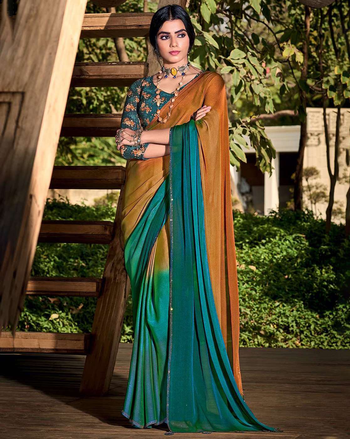 Buy Odette Grey Chiffon Saree with Unstitched Blouse online