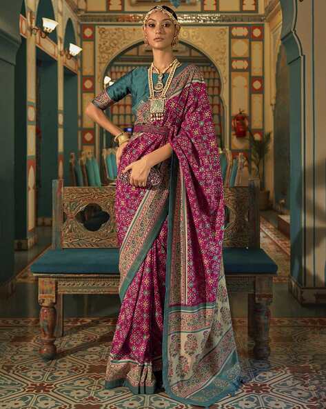 Magenta Zari Woven Detailed Bridal Saree In Silk 4861SR08