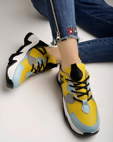 Details more than 129 minimalist sneakers women’s best