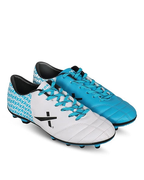 Cheap football shoes price in outlet india