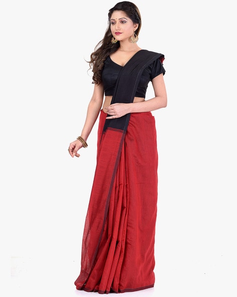 Red and Black Long Border Sungudi Cotton Saree with Peacock Motif-  Desically Ethnic