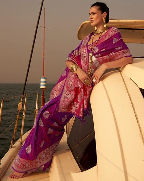 Ri-wah Geometric Print Zari Border Saree with Tassels