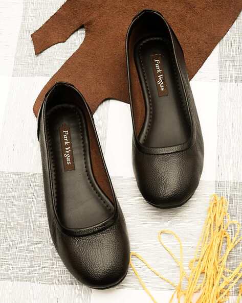 Round-Toe Ballerinas Shoes