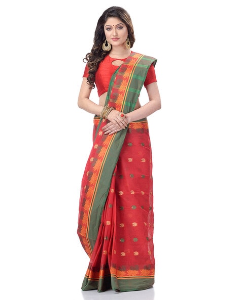 Smiling woman wearing multicolored sari dress standing, Shoulder Sari  Tartan, indian saree, magenta, plaid, clothing png | Klipartz