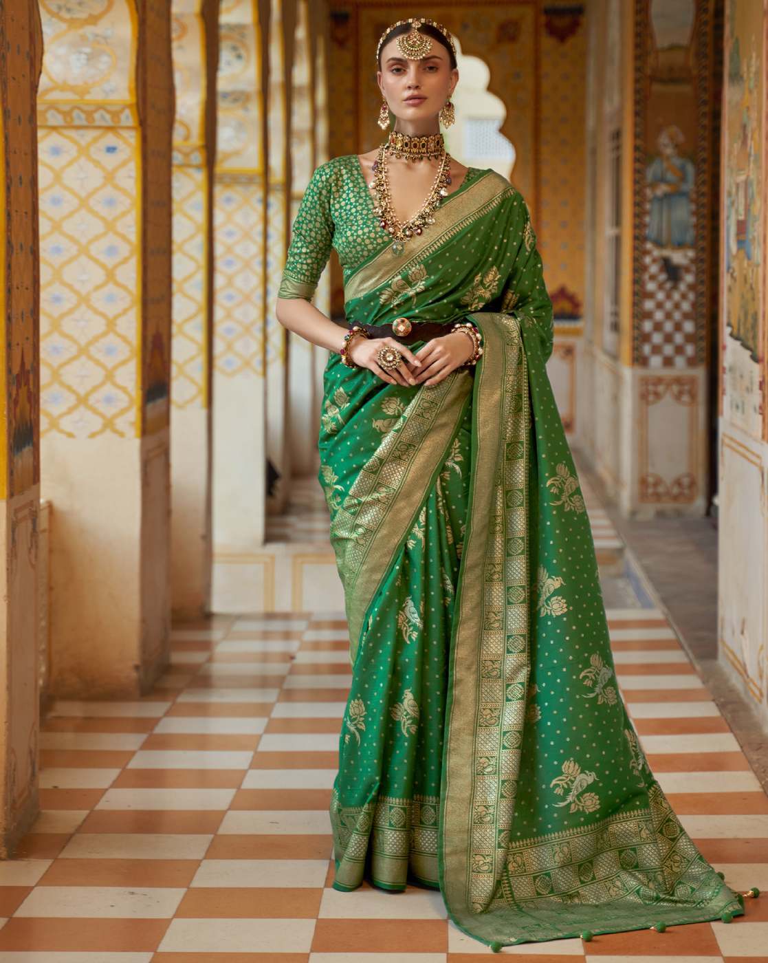 Peacock Green Designer Embroidery SIlk Saree With Siroshki Work And He –  Parvati Ethnic