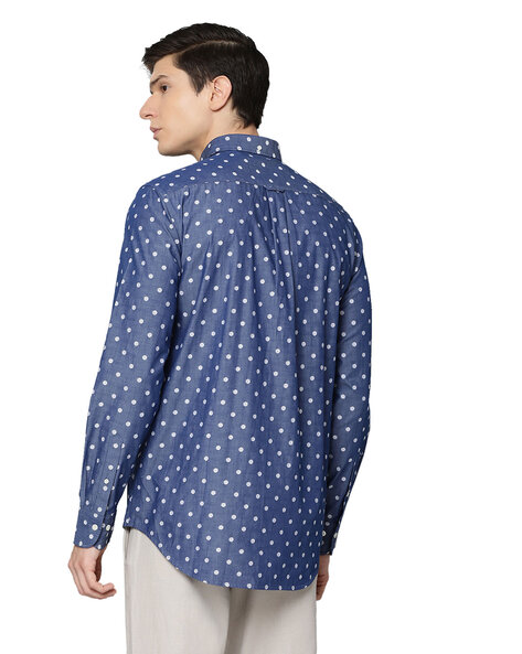 Blue polka dot shirt outfit online