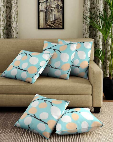 Curtain and outlet pillow sets