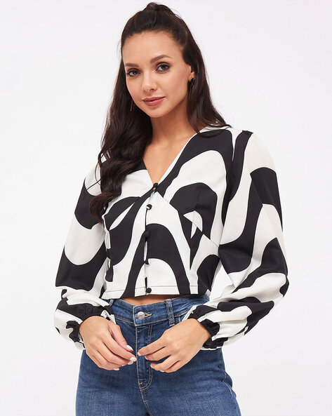 Buy Harpa Women High Neck Full Sleeve Printed Top online