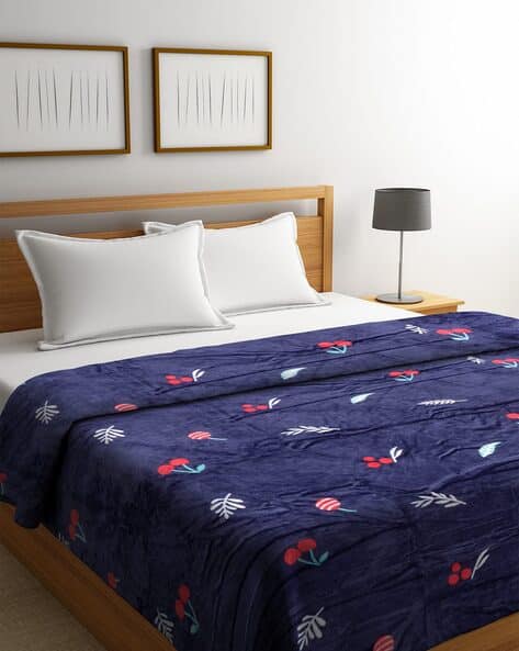 Cortina Eyelet Curtain Novelty Print Double Blanket