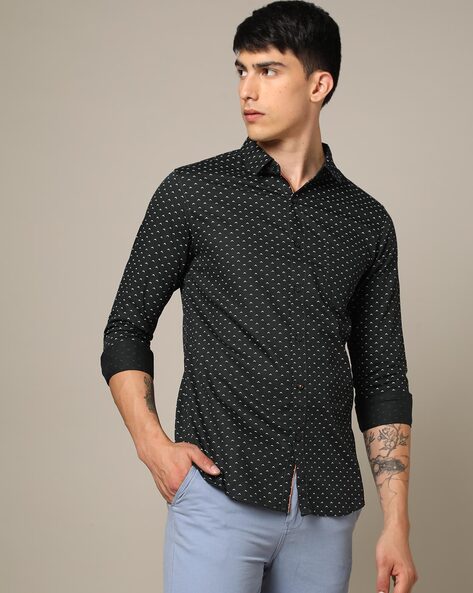 Buy Black & White Shirts for Men by SPYKAR Online