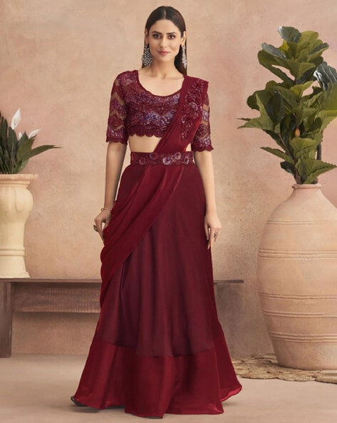 Maroon Bridal Wear Lehenga at Rs.6000/Piece in amravati offer by Samra Saree  Mall