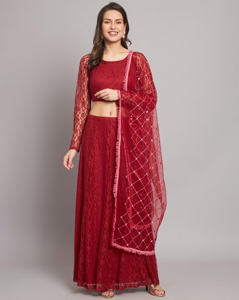 Red Embroidered Silk Lehenga Set Design by Vvani by Vani Vats at Modvey |  Modvey