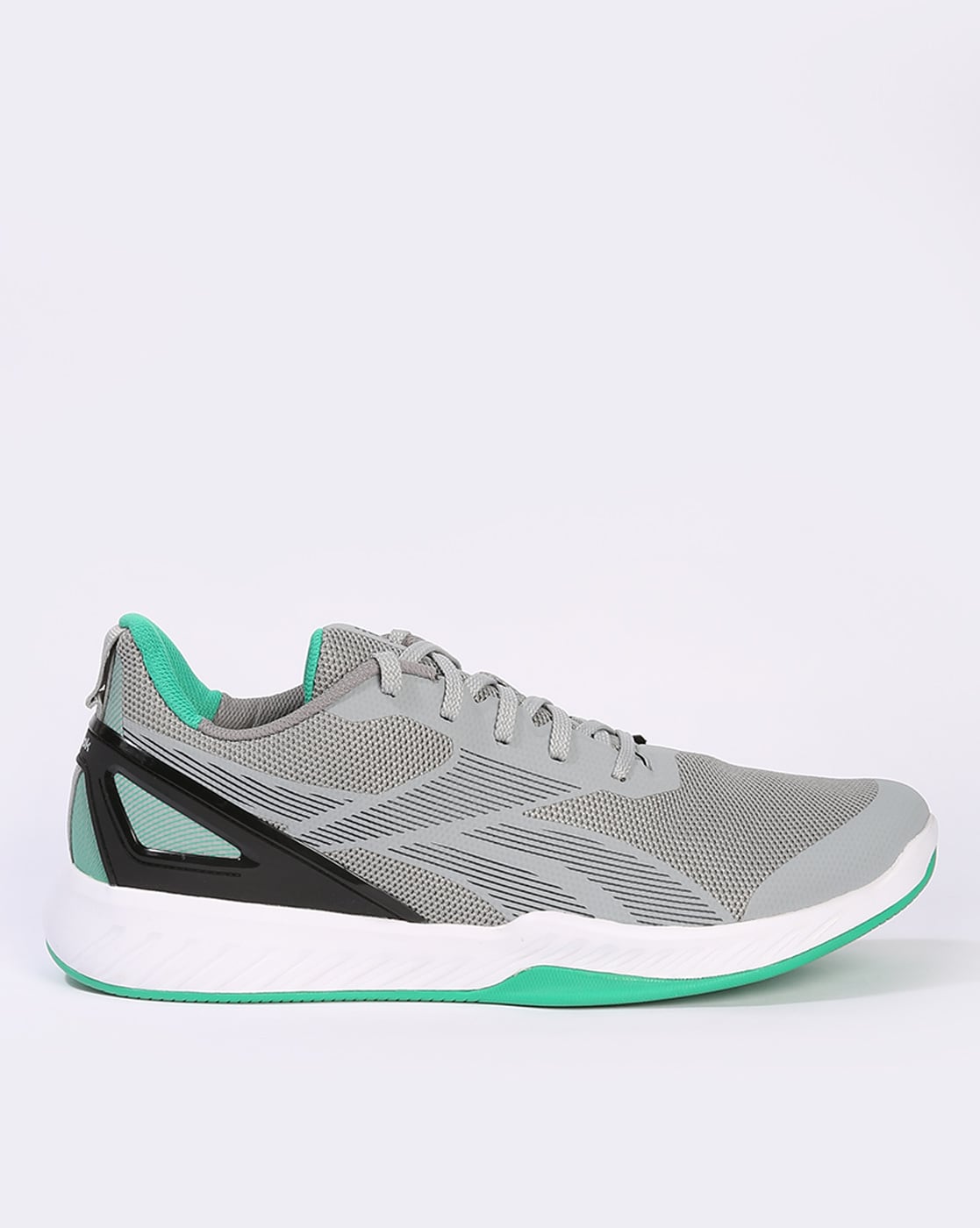 Reebok shoes price 1500 to 2000 online