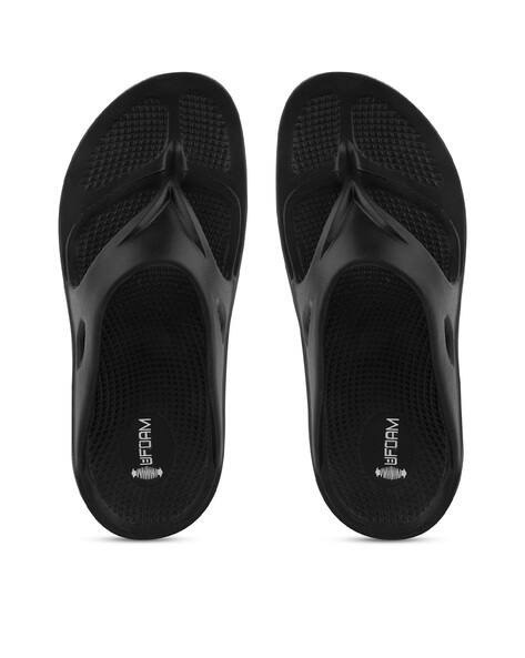 Buy Black Flip Flop \u0026 Slippers for Men by BEONZA Online | Ajio.com