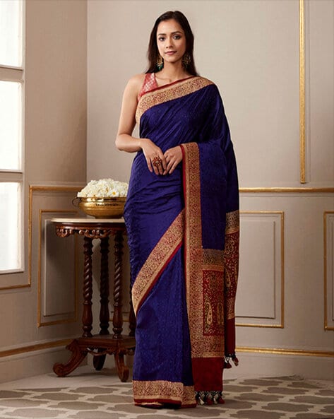 Paisley Print Traditional Saree with Tassels