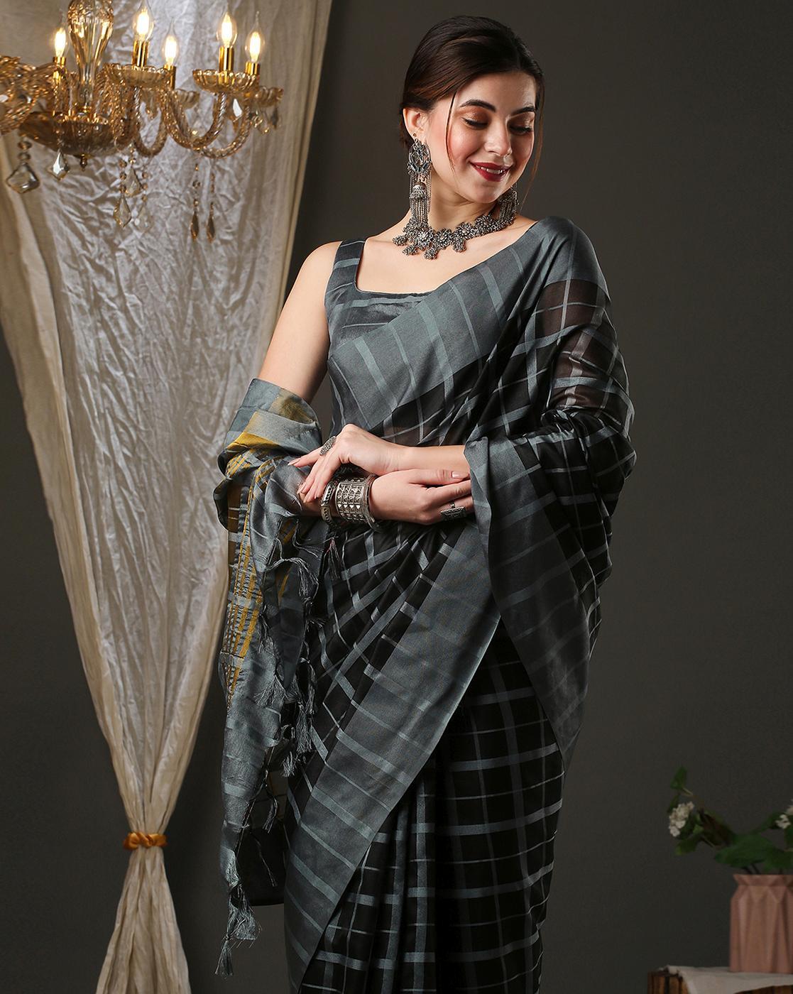 Buy Pretty Woman Handloom Arani Checked Pallu Pure Silk Saree online |  Looksgud.in