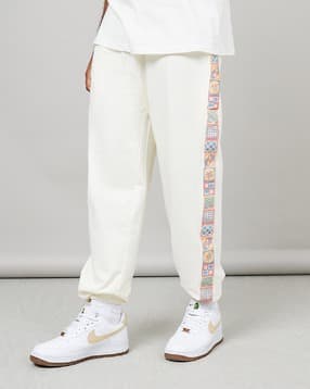 styli Men Joggers with Contrast Printed Taping-picture-14