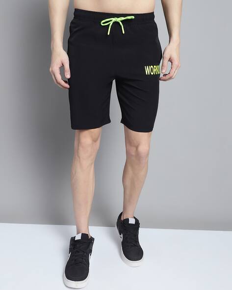 Well Quality Graphic Regular Fit Shorts