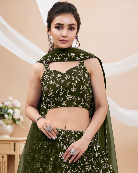 Gorgeous Green Colour Embroidered Attractive Malay Satin Silk Dulhan L –  Mavani Fashion