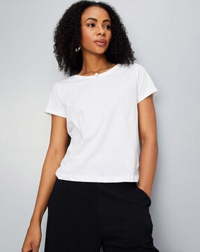 Women s Tshirts Online Low Price Offer on Tshirts for Women AJIO
