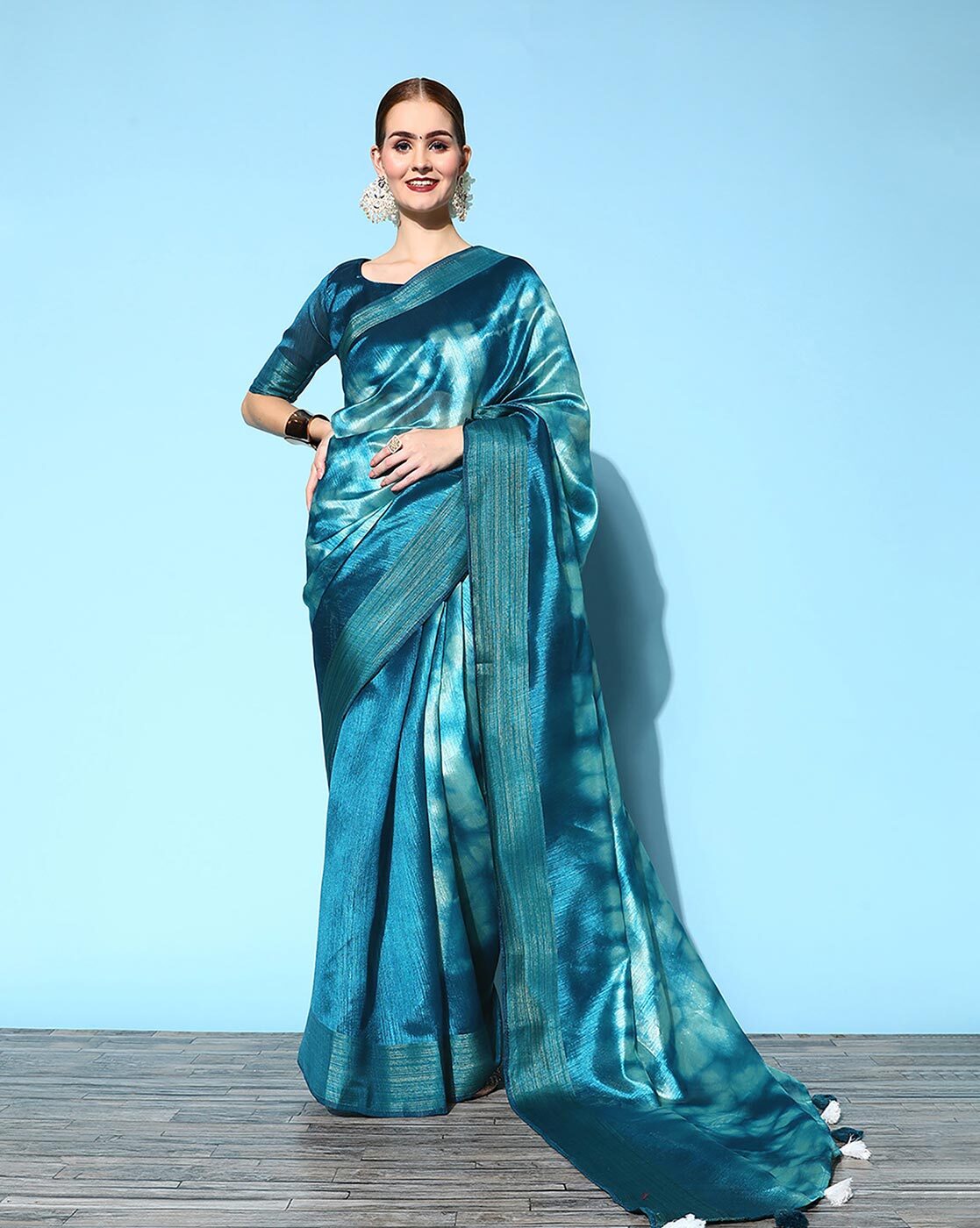 Buy Assorted Sarees for Women by GRUBSTAKER Online | Ajio.com