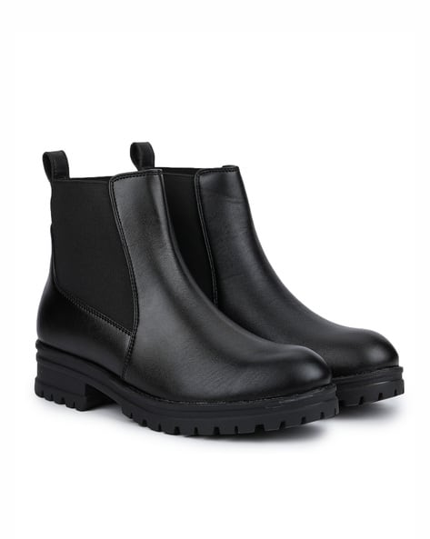 ajio football boots
