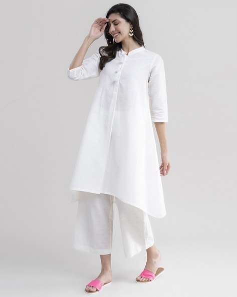 Semal handicrafts white Chikankari cotton knee length kurti with pintu –  Semal Handicrafts