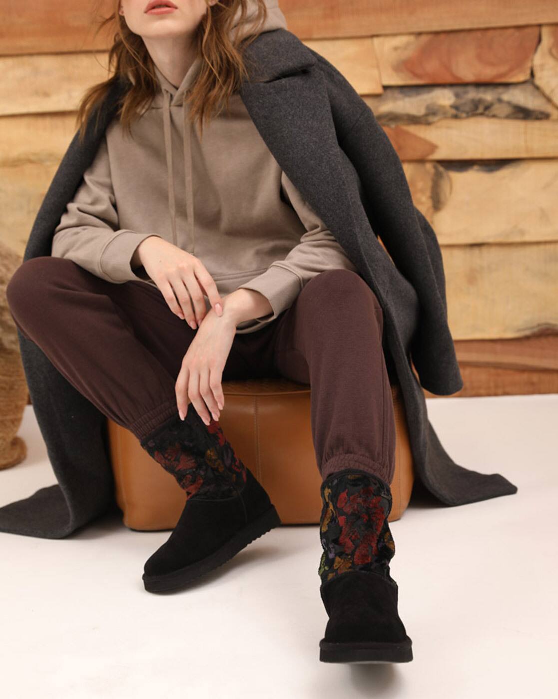 Women Floral Print Ankle-Length Boots