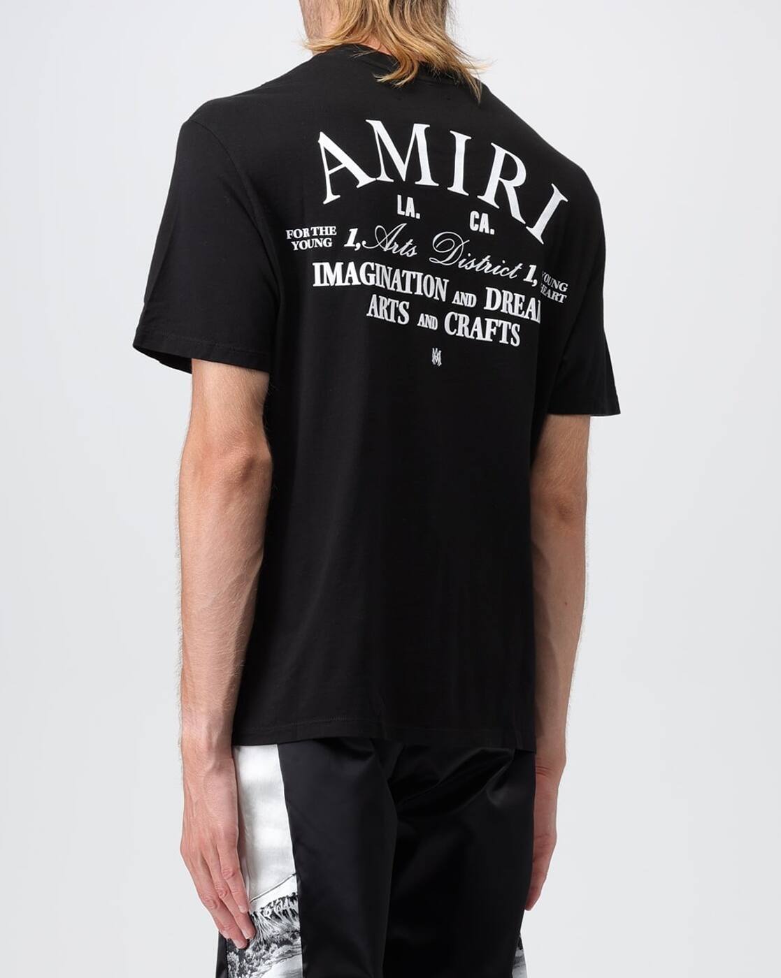 -1117Wx1400H-469507885-black-