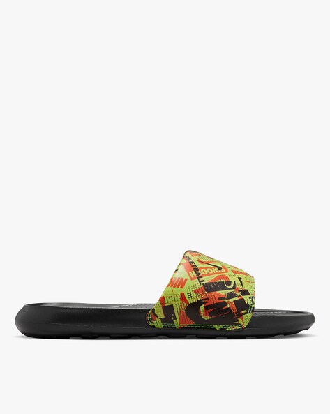 Buy Black Grey Flip Flop Slippers for Men by NIKE Online