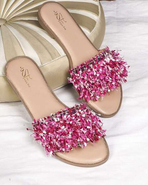 Women's Rose and Bead Embellished Sandals - Pink