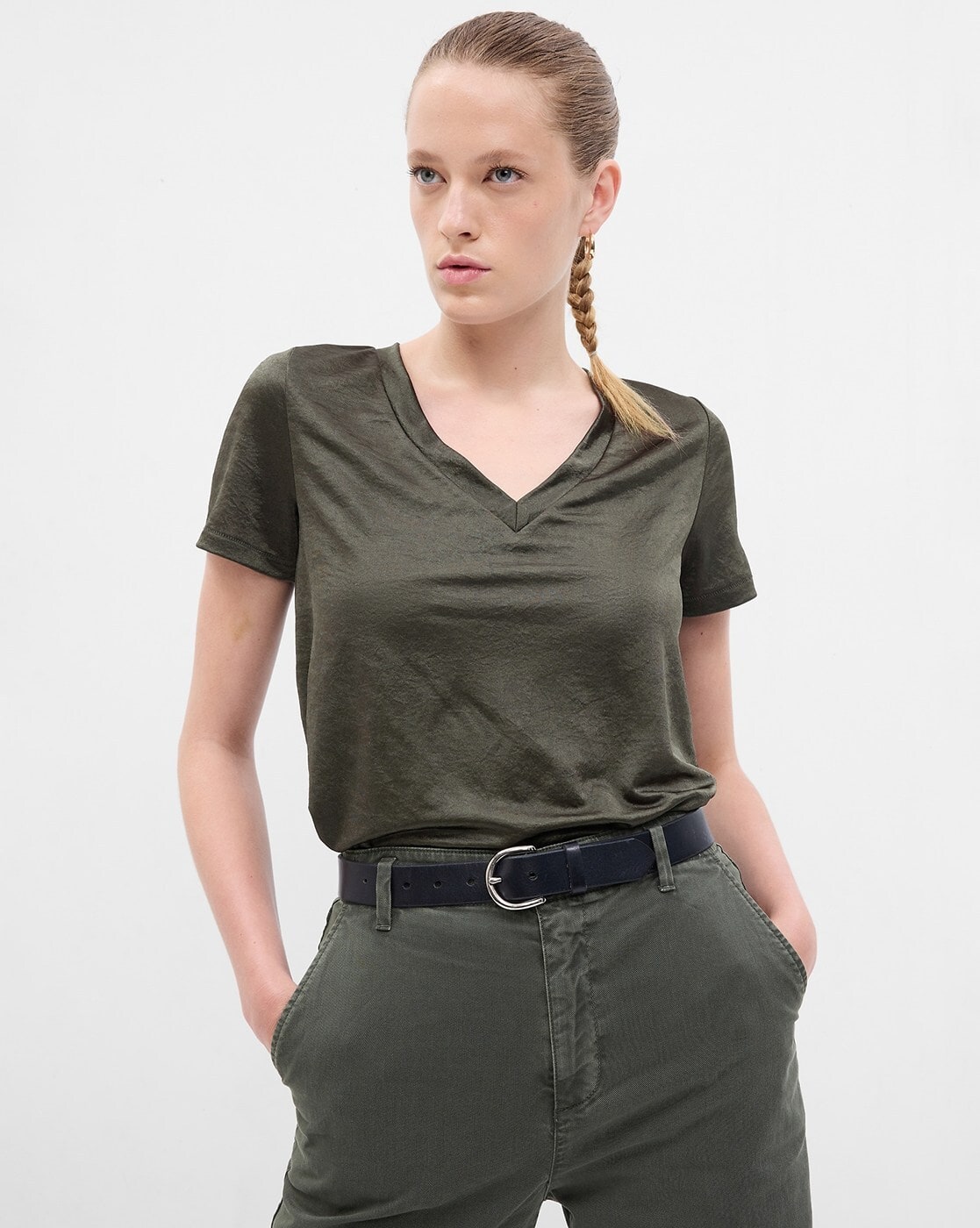 Women Relaxed Fit V-Neck T-Shirt