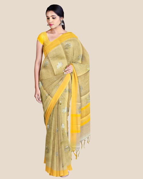 The Chennai Silks Vipanji silk saree is perfect for special moments.  Celebrate your family functions with #TheChennaiSilksHyderabad Fo... |  Instagram