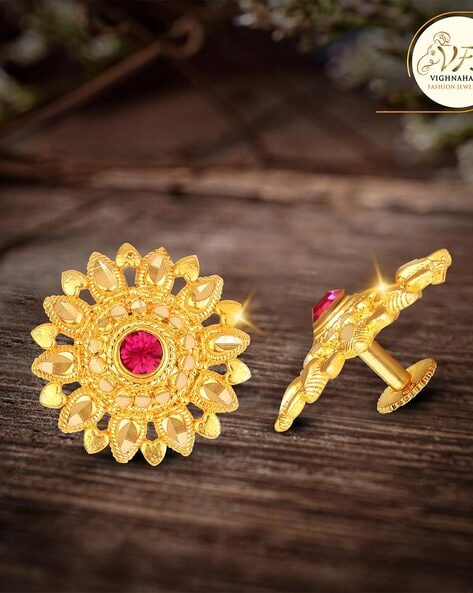 JFL - Jewellery for Less Classic Ethnic 1 g Golden Gold Plated Casual Wear  Sun Stud Earrings for Women (South Indian/Maharashtrian) : Amazon.in:  Fashion