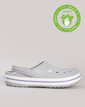 Crocs shoes deals under 500