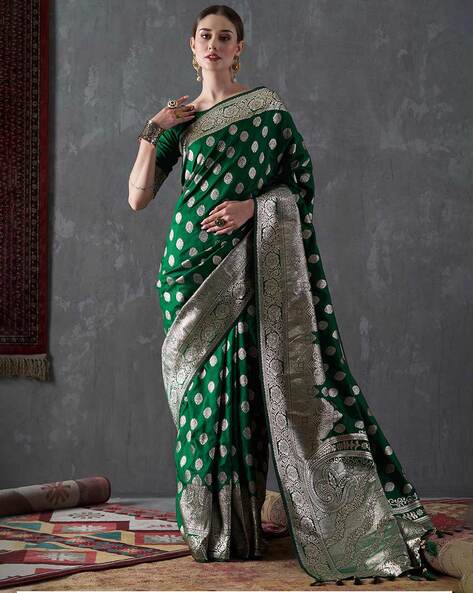 Dark Green Silk Saree with Contrast Border and Pallu