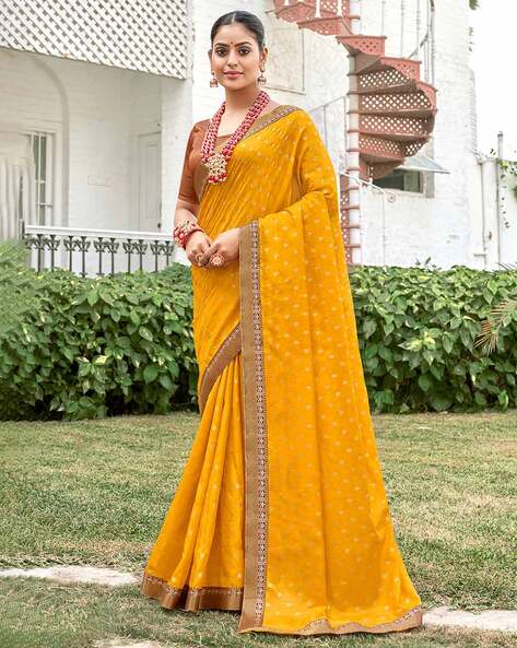 Contrast Blouses To Brighten Your Vibrant Yellow Silk Saree Looks!